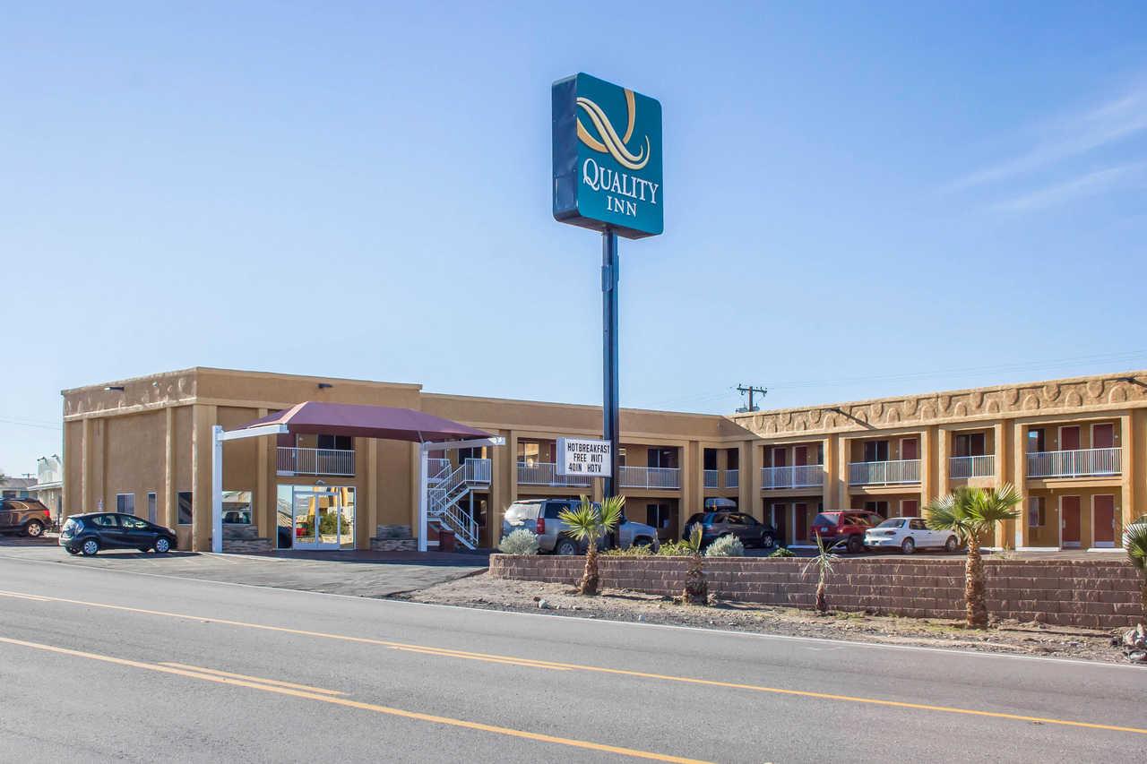 Quality Inn Parker Bagian luar foto
