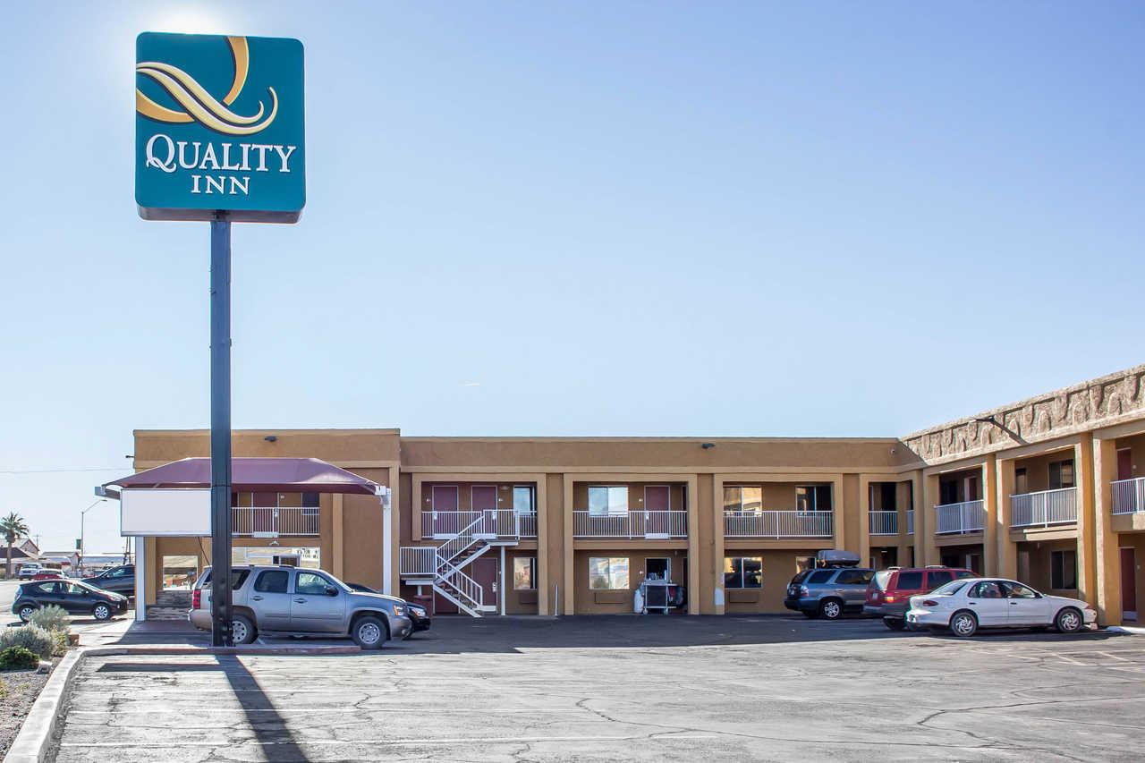 Quality Inn Parker Bagian luar foto