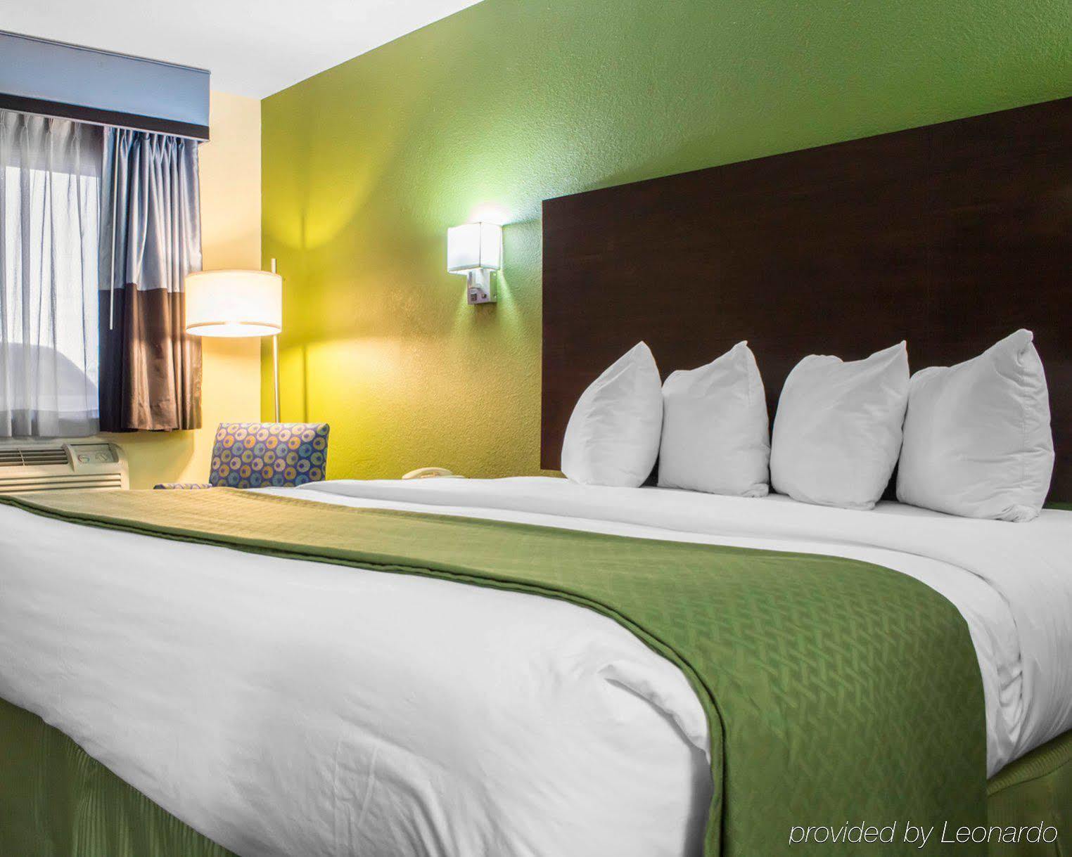 Quality Inn Parker Bagian luar foto