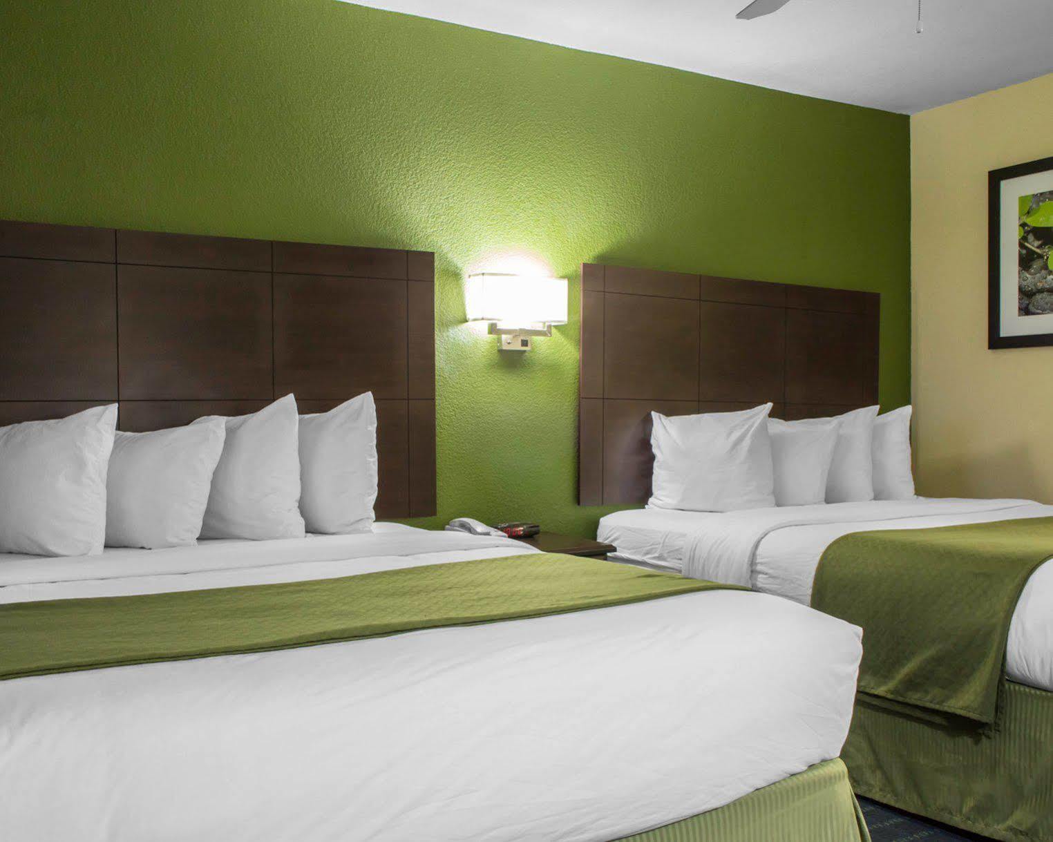 Quality Inn Parker Bagian luar foto